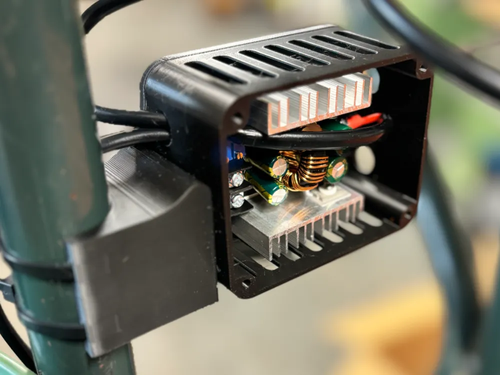 Boitier électronique imprimé en matériaux ESD